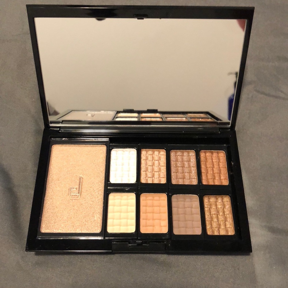 Doucce eyeshadow palette never used before